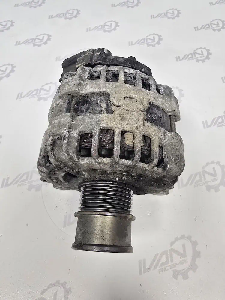 04C903023L-1 Alternatore Audi / VolksWagen- 04C903023L