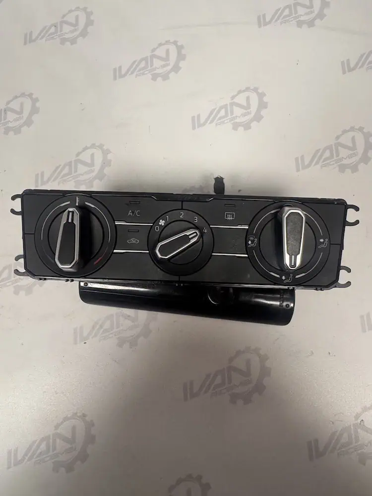 Comando Clima Volkswagen Polo VI (AW) - 2G1820045F