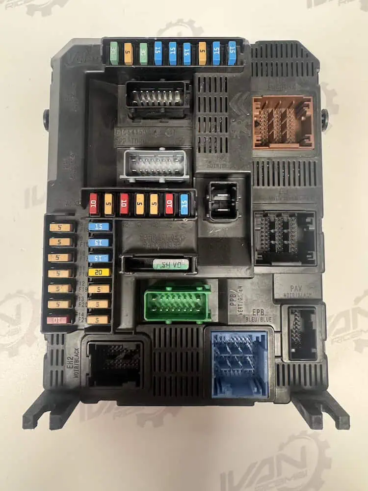 9819850080-1 Body Computer BCM Peugeot 2008 - 9819850080