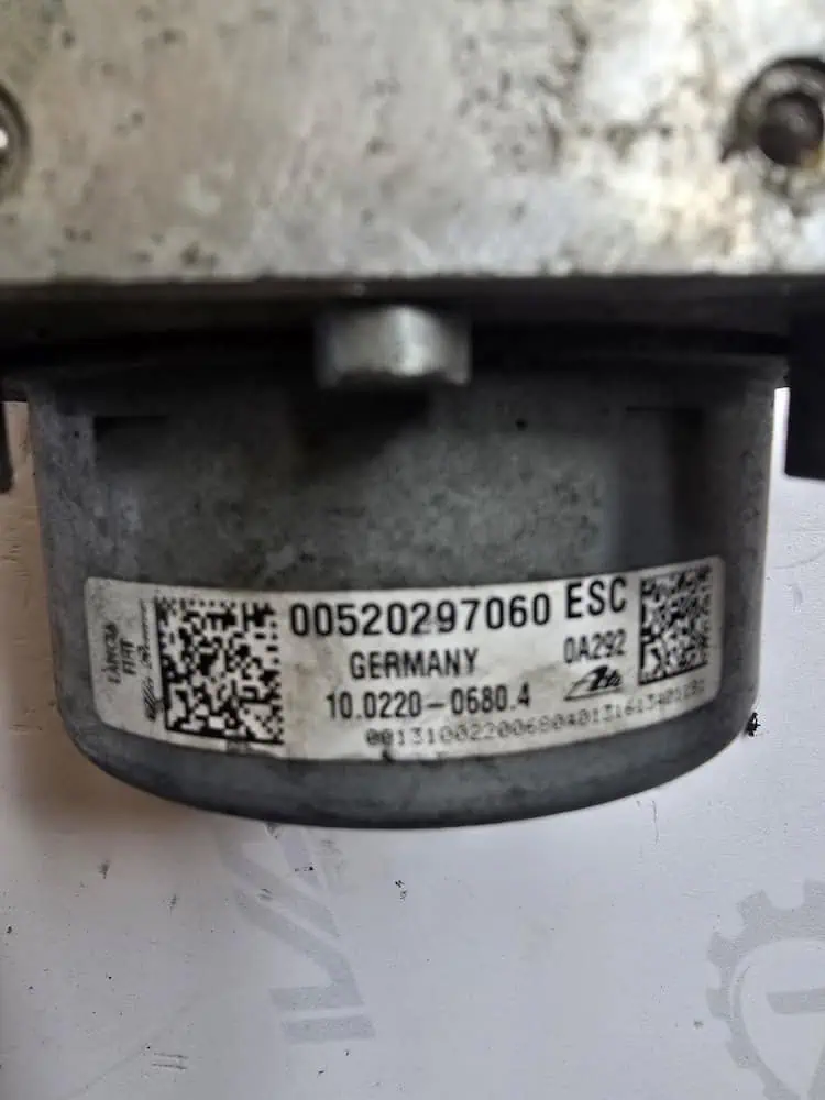 Centralina Pompa ABS Alfa Romeo Giulietta (940) 2.0 JTDM - 00520297060