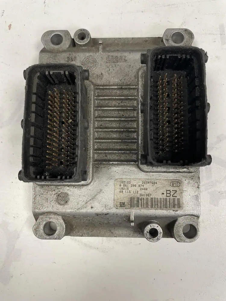 Centralina Motore Opel Corsa C 1.2 - 0261206074