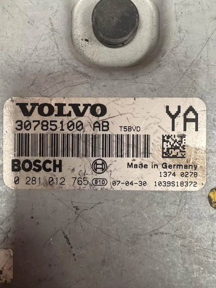 Centralina Motore Volvo S80 2.4 - 0281012765