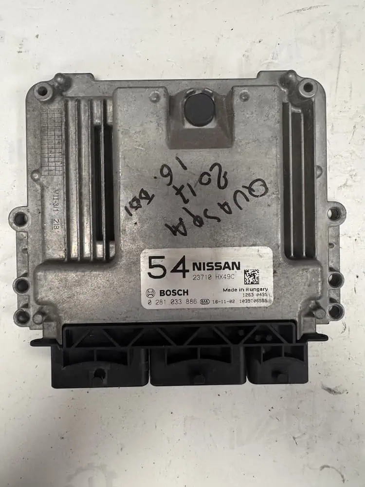 Centralina Motore Nissan Qashqai II (J11 J11) - 0281033886