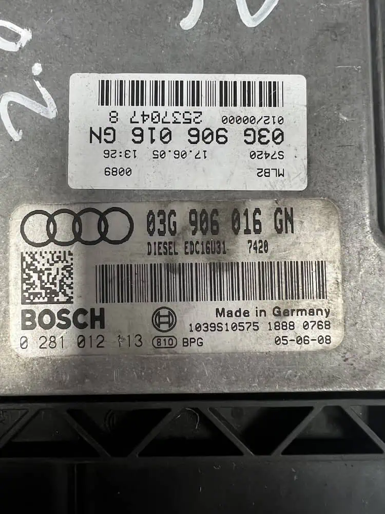 03G906016GN-2 Centralina Motore Audi A4 2.0 TDI - 03G906016GN