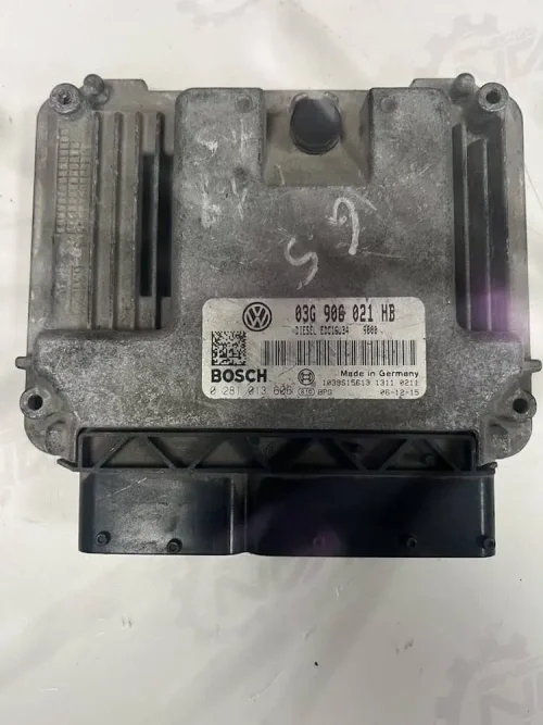 Centralina Motore Volkswagen Golf V - 03G906021HB