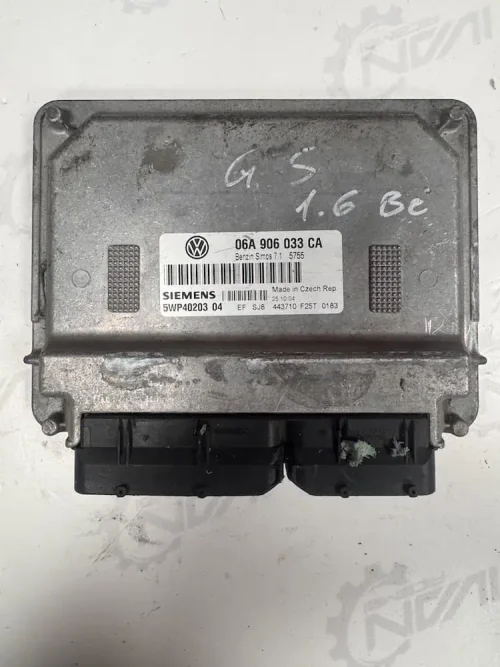Centralina Motore Volkswagen Golf 5 - 06A906033CA