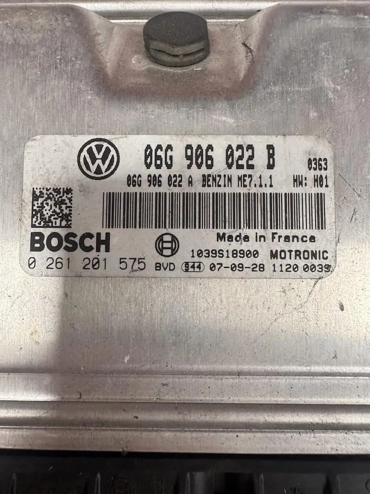 06G906022B-2 Centralina Motore Volkswagen Touran - 06G906022B