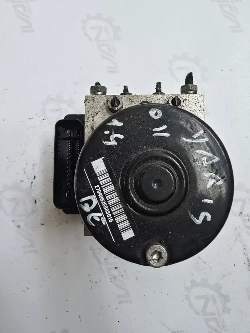 445400D110-1 Centralina Pompa ABS Toyota Yaris - 445400D110