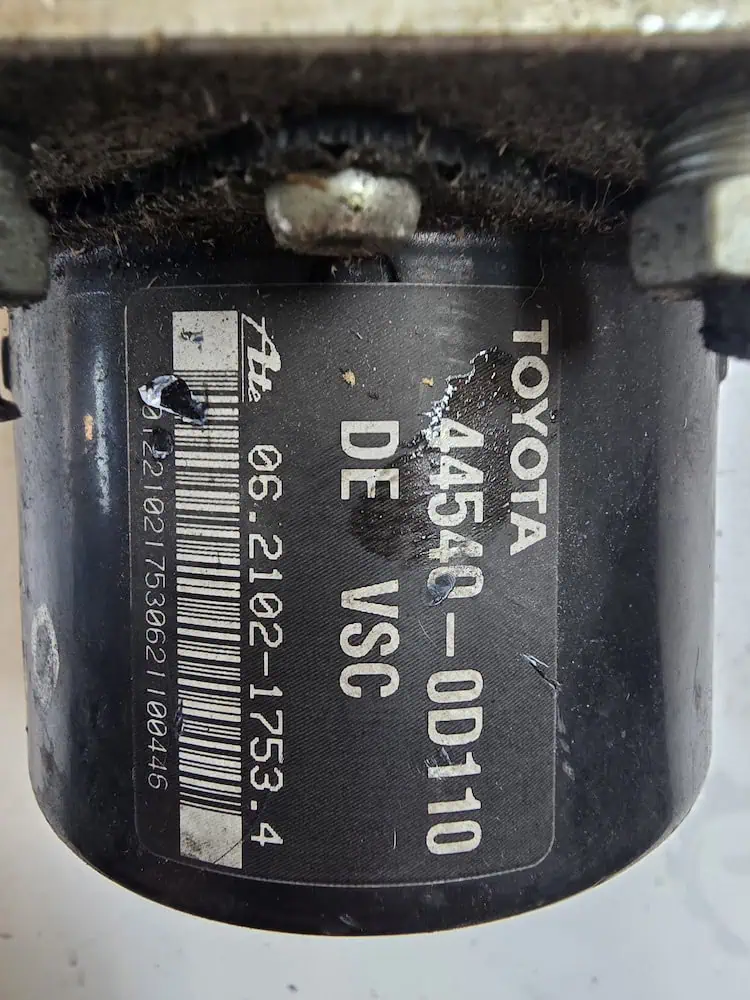 Centralina Pompa ABS Toyota Yaris - 445400D110