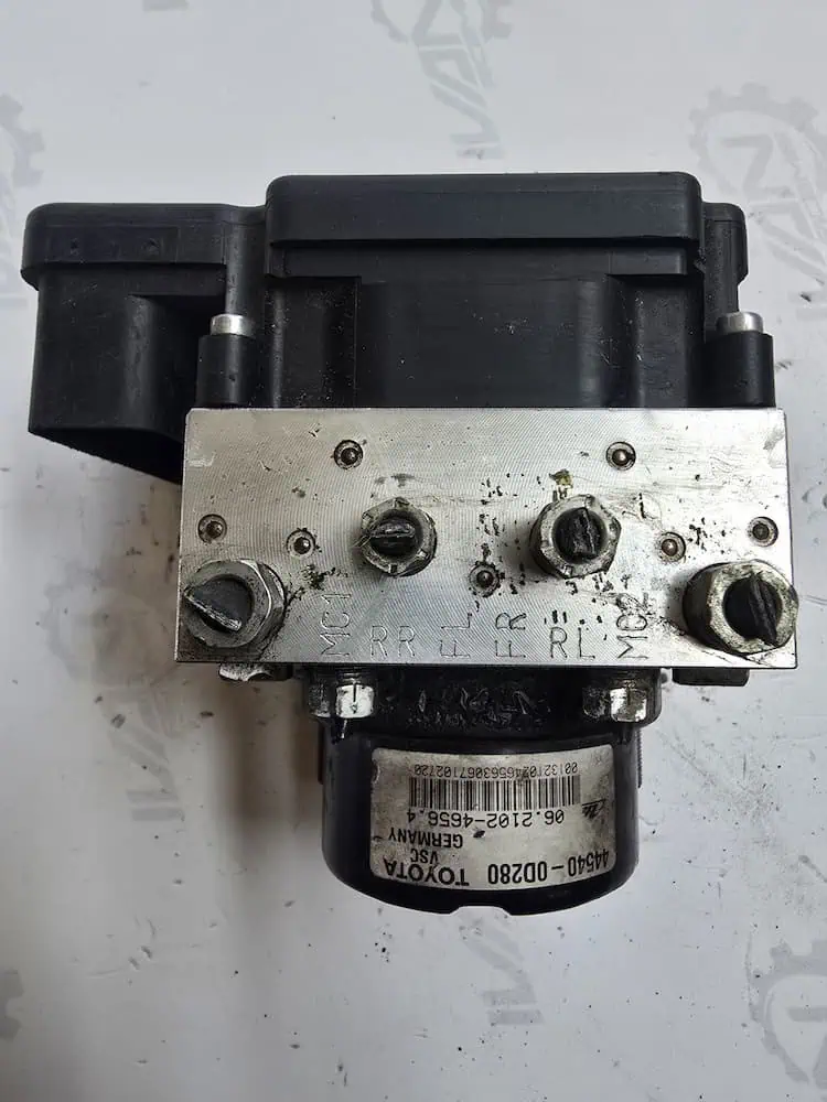 445400D280-2 Centralina Pompa ABS Toyota Yaris 1.5 Benzina - 445400D280