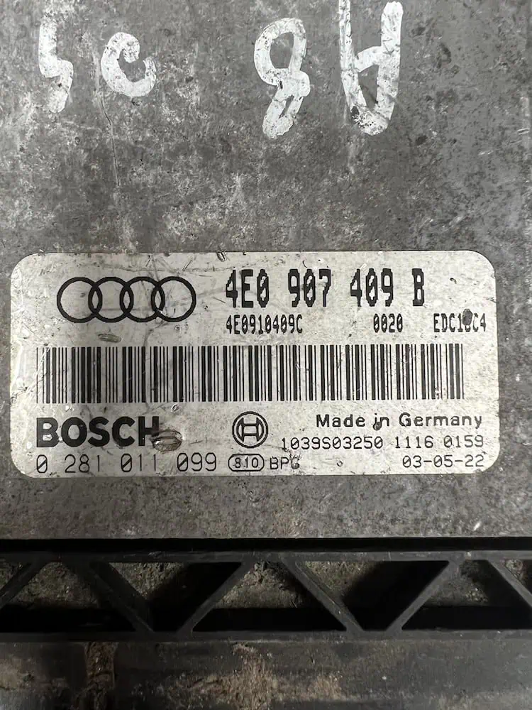 4E0907409B-2 Centralina Motore Audi A8 4.0 TDI - 4E0907409B - 0281011099