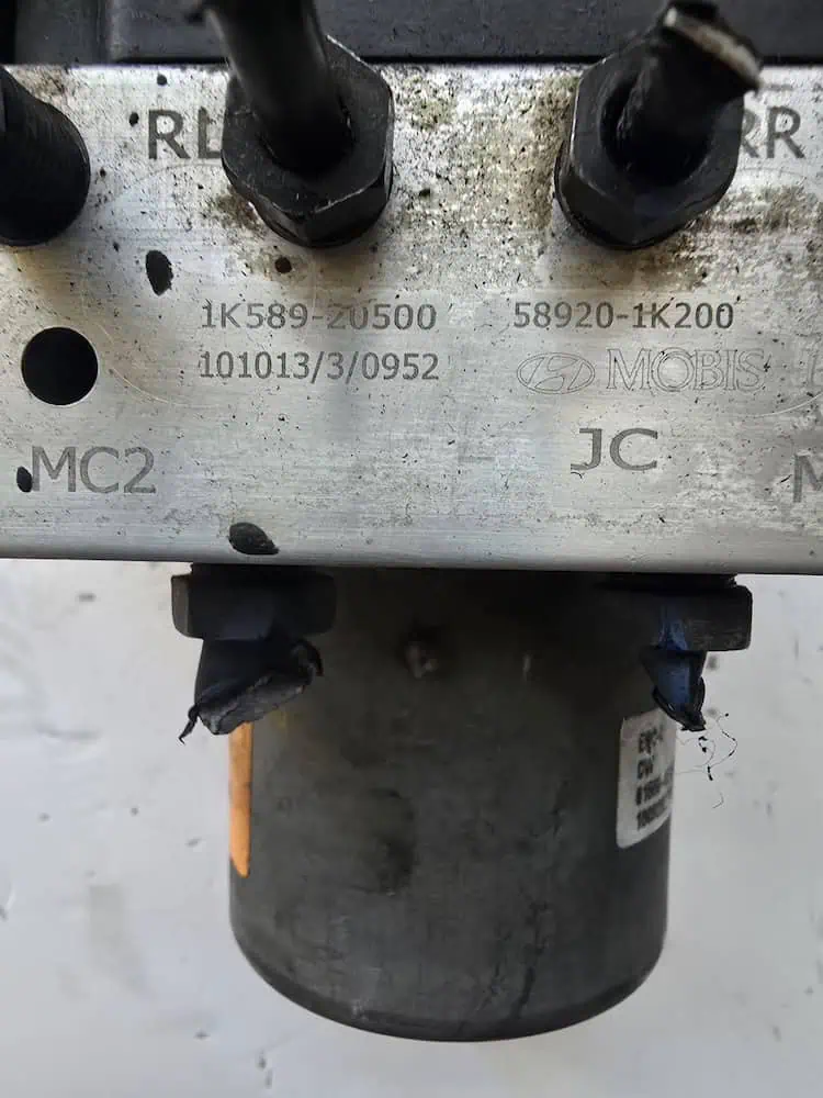 589201K200-3 Centralina Pompa ABS Hyundai ix20 - 589201K200