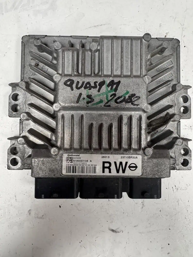 S180033108A-1 Centralina Motore Nissan Qashqai - S180033108A