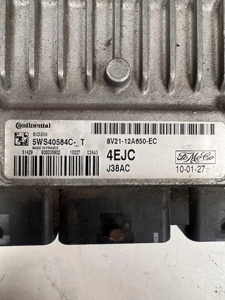 S180133006F-2 Centralina Motore Ford Focus MK3 1.6 TDCI - S180133006F