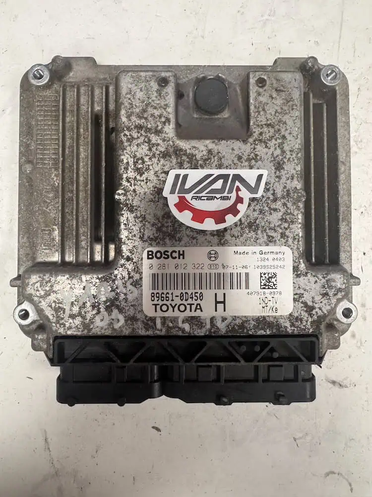 Centralina Motore Toyota Yaris 1.4 Diesel - 0281012322