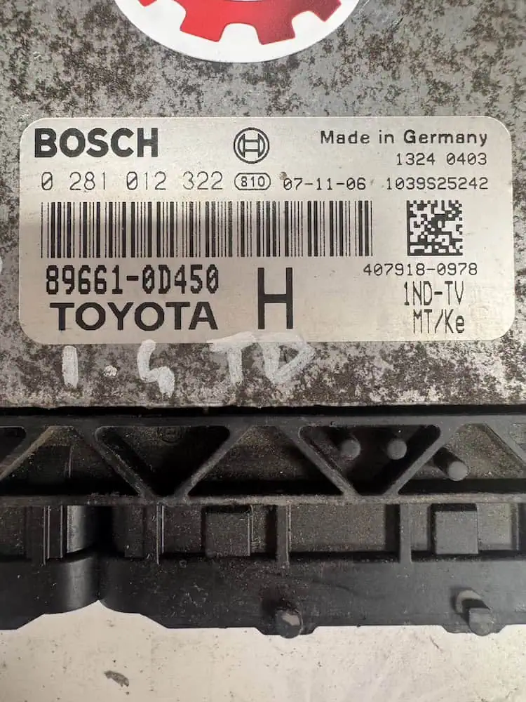 Centralina Motore Toyota Yaris 1.4 Diesel - 0281012322