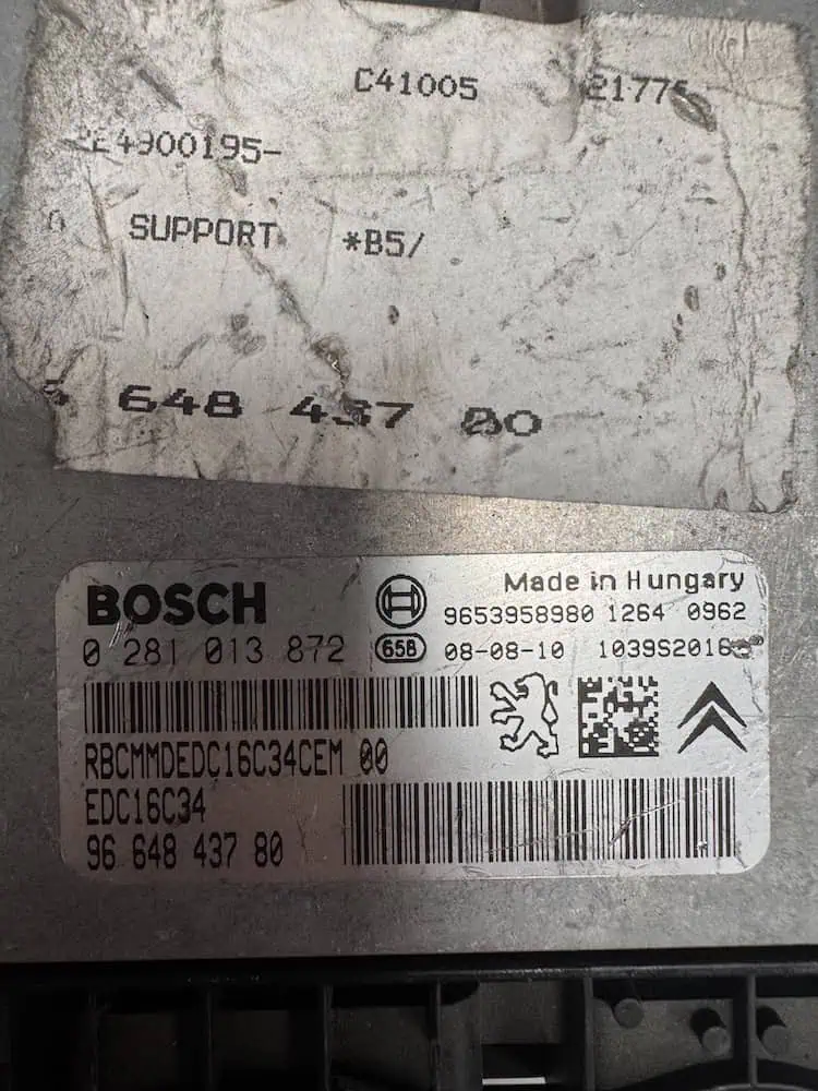 Centralina Motore Peugeot 308 1.6 HDi - 0281013872