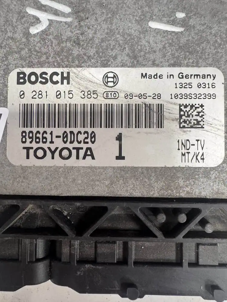 Centralina Motore Toyota Yaris 1.4 D-4D - 0281015385