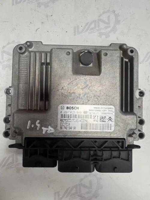 Centralina Motore Peugeot 207 1400 Diesel  - 0281015849