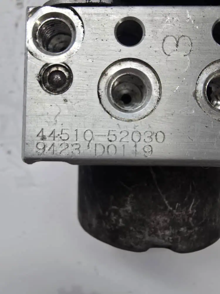 4451052030-3 Centralina Pompa ABS Toyota Yaris - 4451052030