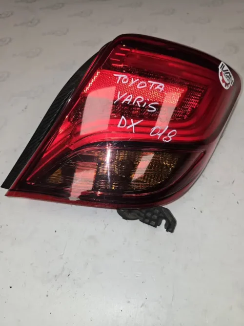 Stop/Fanale Posteriore DX Toyota Yaris 1.0 12V - 815500DB60