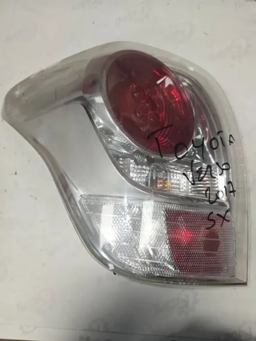 815600F13000-1 Stop/Fanale Posteriore SX Toyota Verso 1.6 - 815600F13000