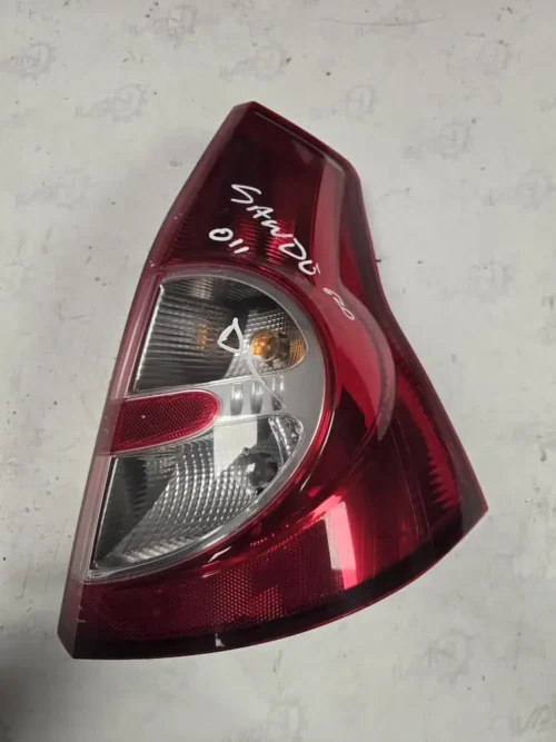8200734824-1 Stop/Fanale Posteriore DX Dacia Sandero 1.2 16V - 8200734824