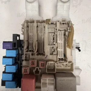 Centralina Body Computer Toyota Rav4 2.2 D-4D - 8273042350