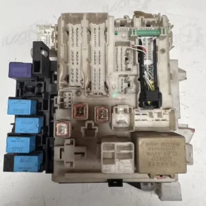 8273042360-1 Centralina Body Computer Toyota Rav4 2.2 Diesel (110kw) - 8273042360