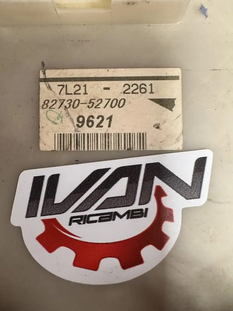 Centralina Body Computer Toyota Yaris 1.0 (51kw) - 8273052700