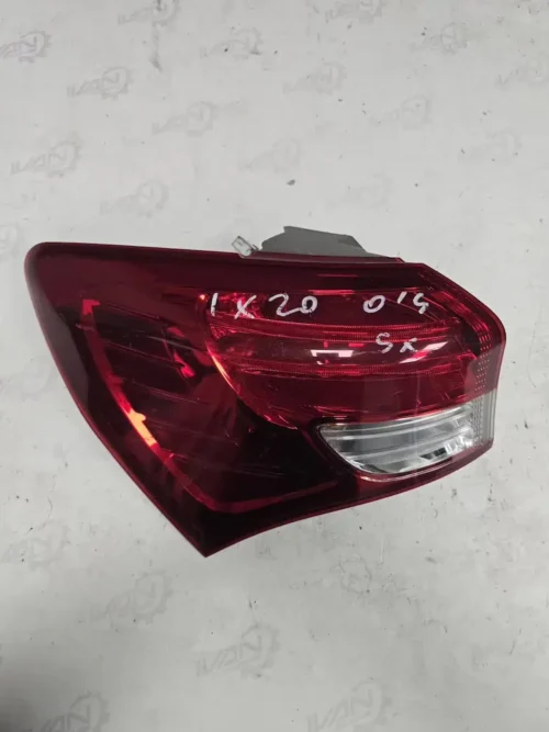 924011K0-1 Stop/Fanale Posteriore SX Hyundai ix20 1.4 16V - 924011K0