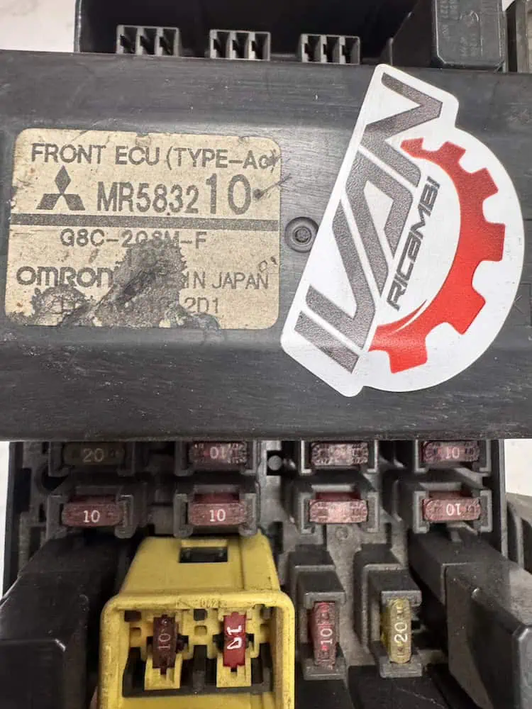 MR583210-2 Centralina Body Computer Mitsubishi Pajero 3.2 Di-D (118kw) - MR583210