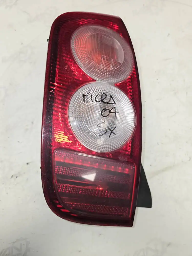 VT963L-1 Stop/Fanale Posteriore SX Nissan Micra 1.5 dCi - VT963L