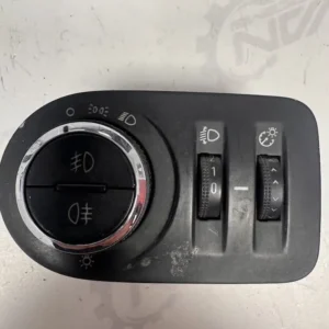 13310331-1 Interruttore Luci Opel Corsa D 1.3 CDTi (55kw) - 13310331