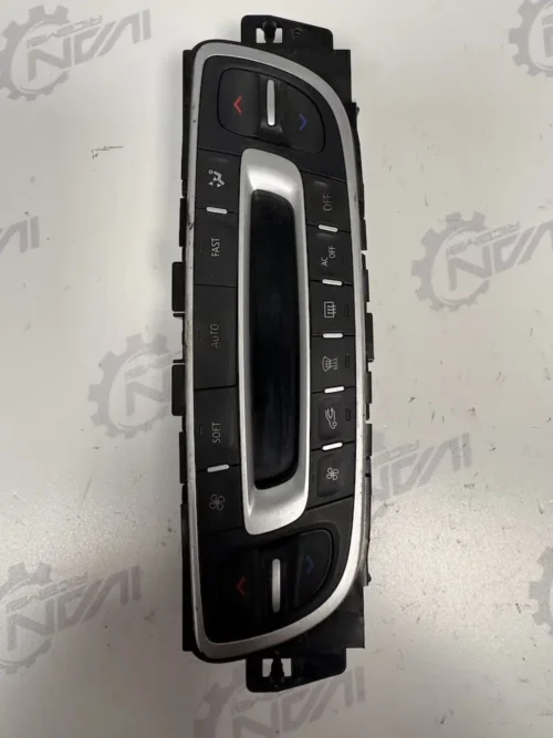 276100007R-1 Comando Clima Renault Megane III 1.9 DCi (96kw) - 276100007R