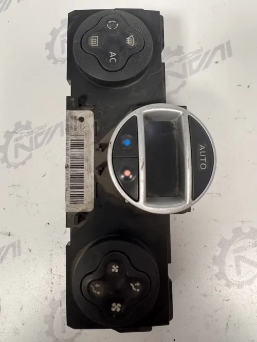 Comando Clima Renault Clio 1.5 dCi (63kw) - 8200296683