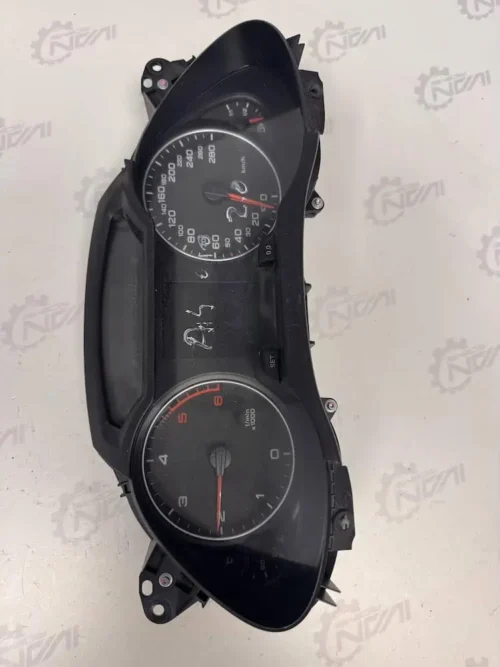 Quadro Strumenti Audi A4 2.0 16V TDI (105kw) - 8K0920930D