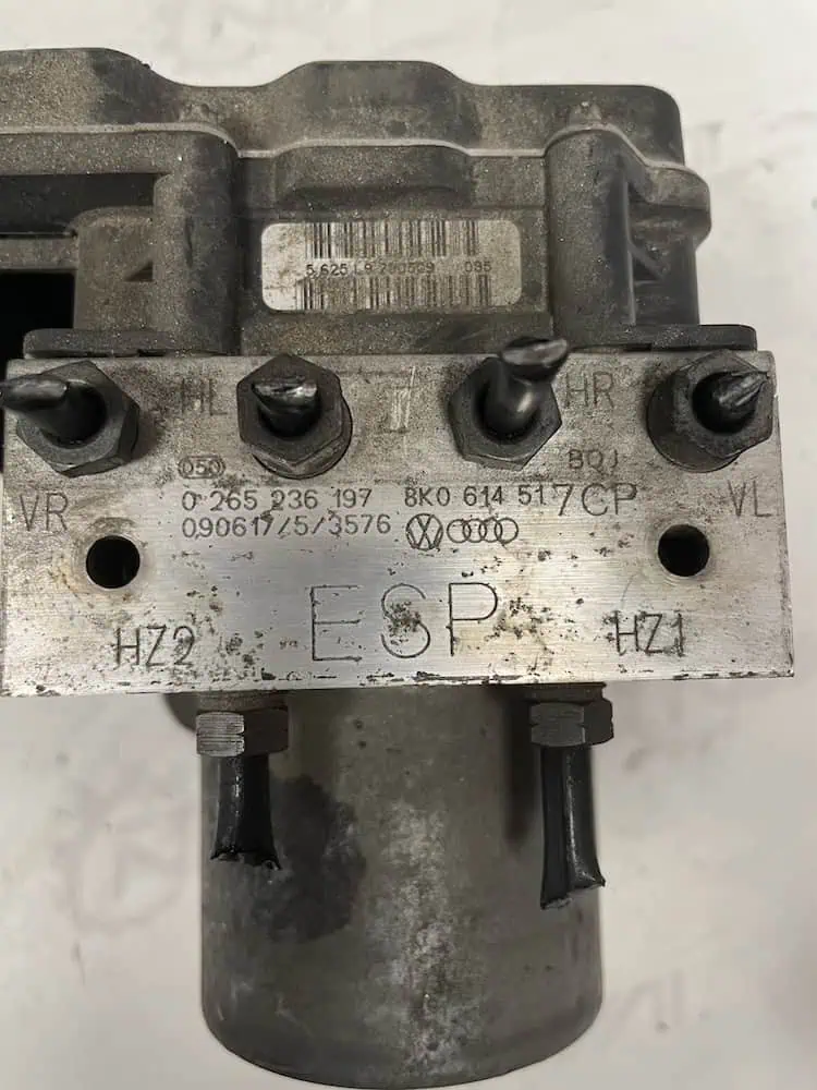 0265236197-1 Centralina Pompa ABS Audi A4 2.0 16V TDI (125kw) - 0265236197