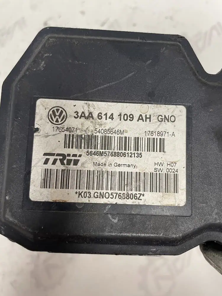 Centralina Pompa ABS Volkswagen Passat 2.0 TDI (103kw) - 3AA614109AH