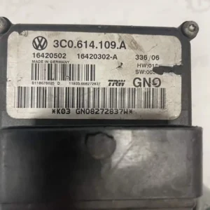 Centralina Pompa ABS Volkswagen Passat 1.4 16V TSI (110kw) - 3C0614109A