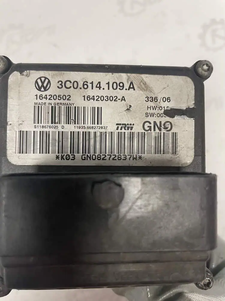 Centralina Pompa ABS Volkswagen Passat 1.4 16V TSI (110kw) - 3C0614109A