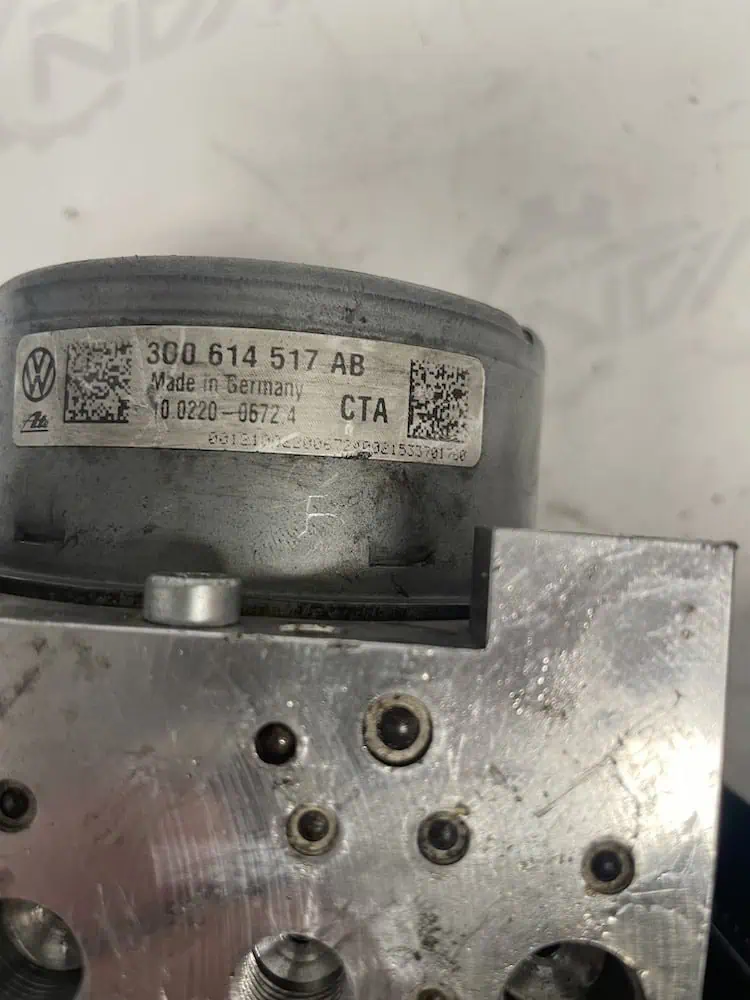 Centralina Pompa ABS Audi A3 Sedan 1.6 TDI (81kw) - 3Q0614517AB