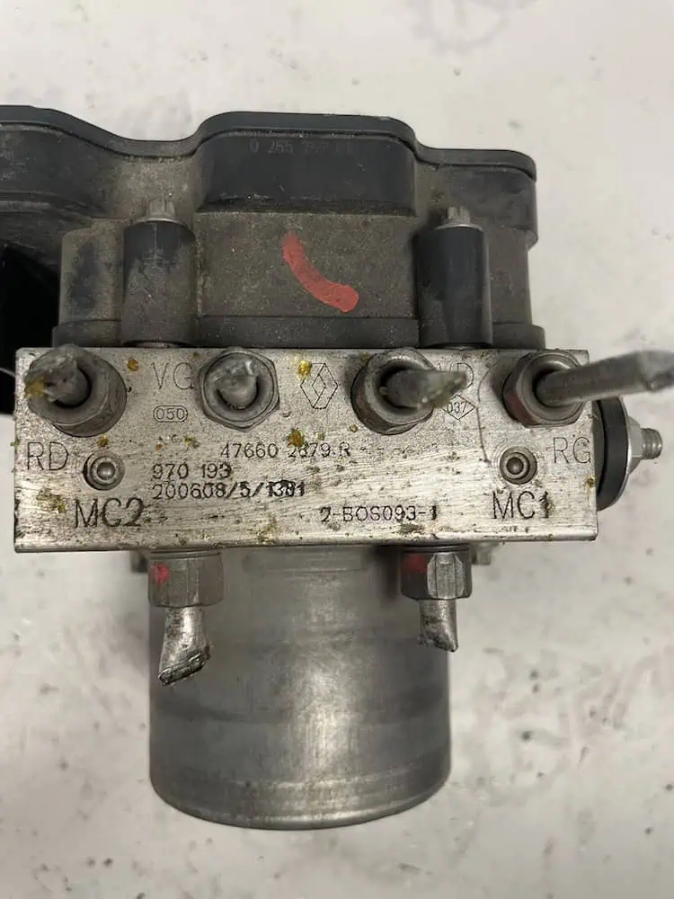 Centralina Pompa ABS Renault Clio V Hybrid - 476602879R