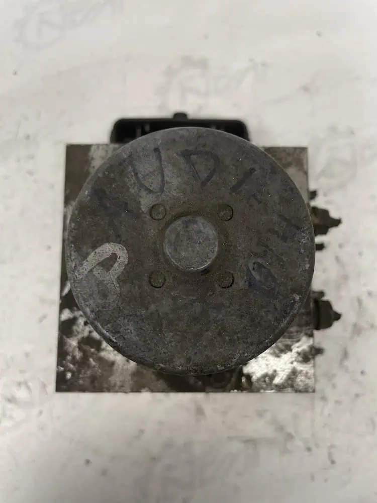 8U0614109B-2 Centralina Pompa ABS Audi Q3 2.0 TFSI (125kw) - 8U0614109B