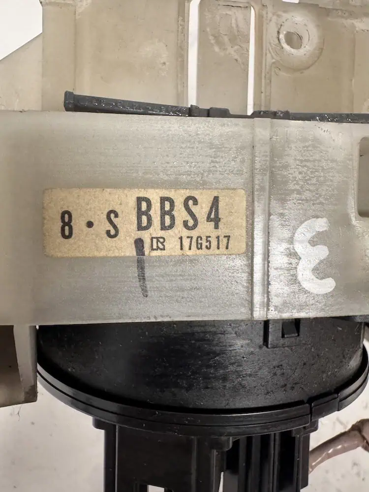 17G517-2 Devioluci Mazda 3 2.2 MZR CD (110kw) - 17G517