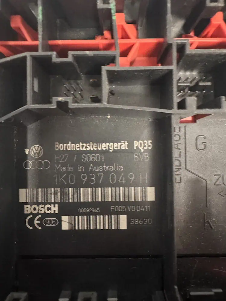 Centralina Body Computer Volkswagen Golf V 2.0 TDI (103kw) - 1K0937049H