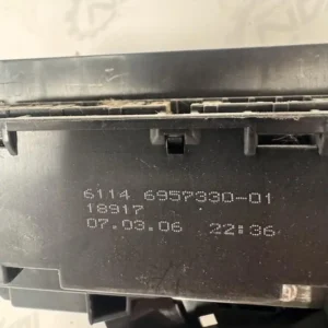 6114695733001-2 Centralina Porta Fusibili Bmw Serie 5 525 d (130kw) - 6114695733001