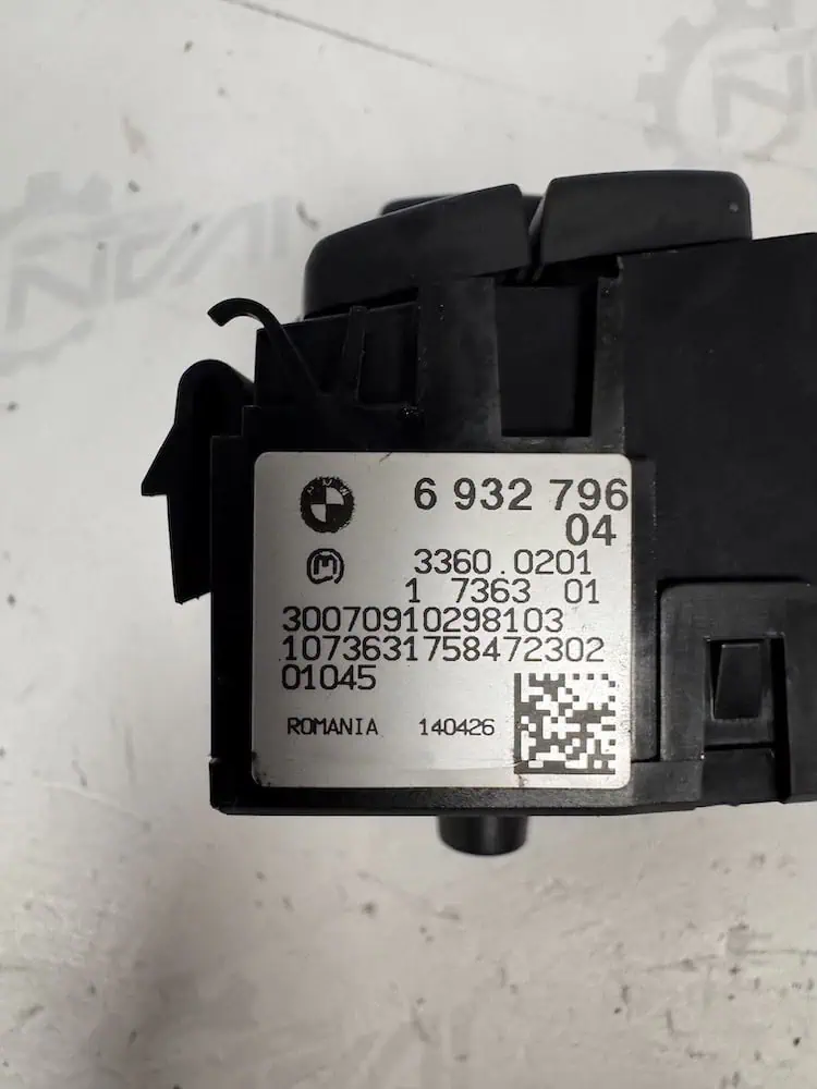 Interruttore Luci Bmw Serie 1 (E87) 120d (105kw) - 693279604