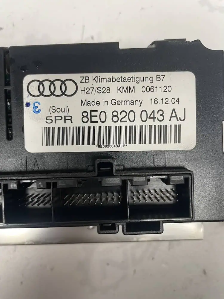 8E0820043AJ-1 Comando Clima Audi A4 2.0 TDI (103kw) - 8E0820043AJ