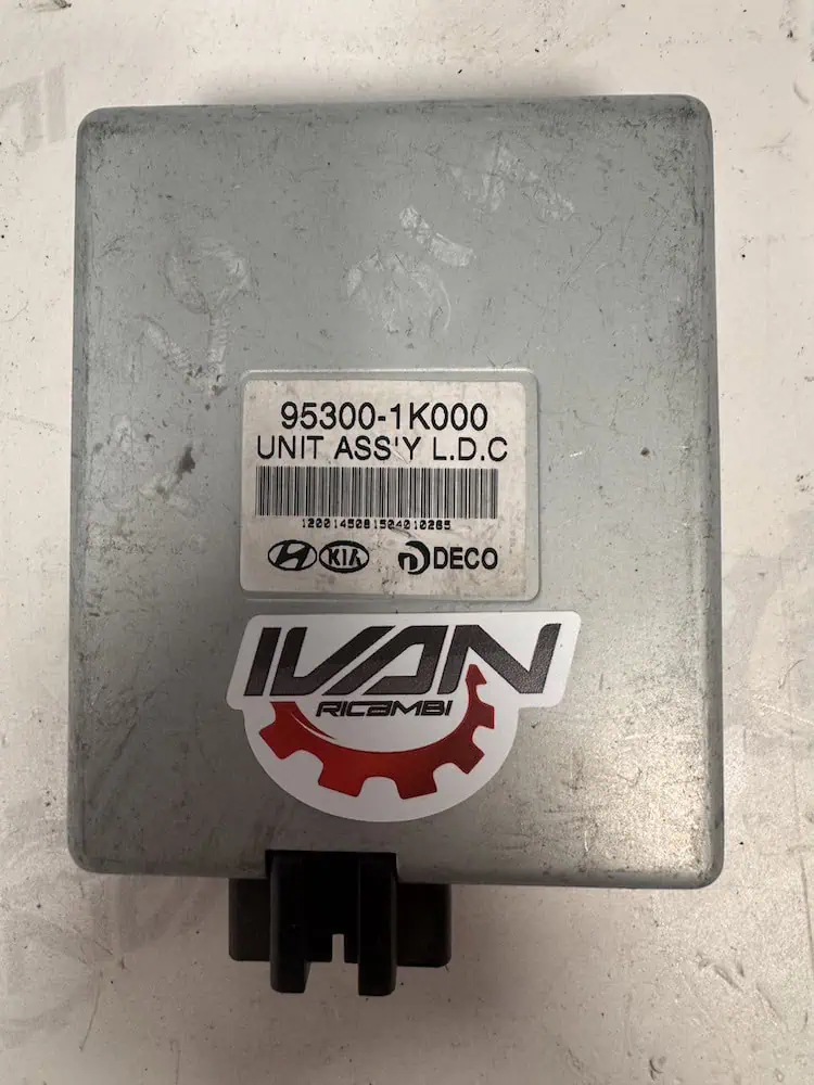 Centralina Controllo Tensione Auto Hyundai ix20 1.6 CRDI (85kw) - 953001K000